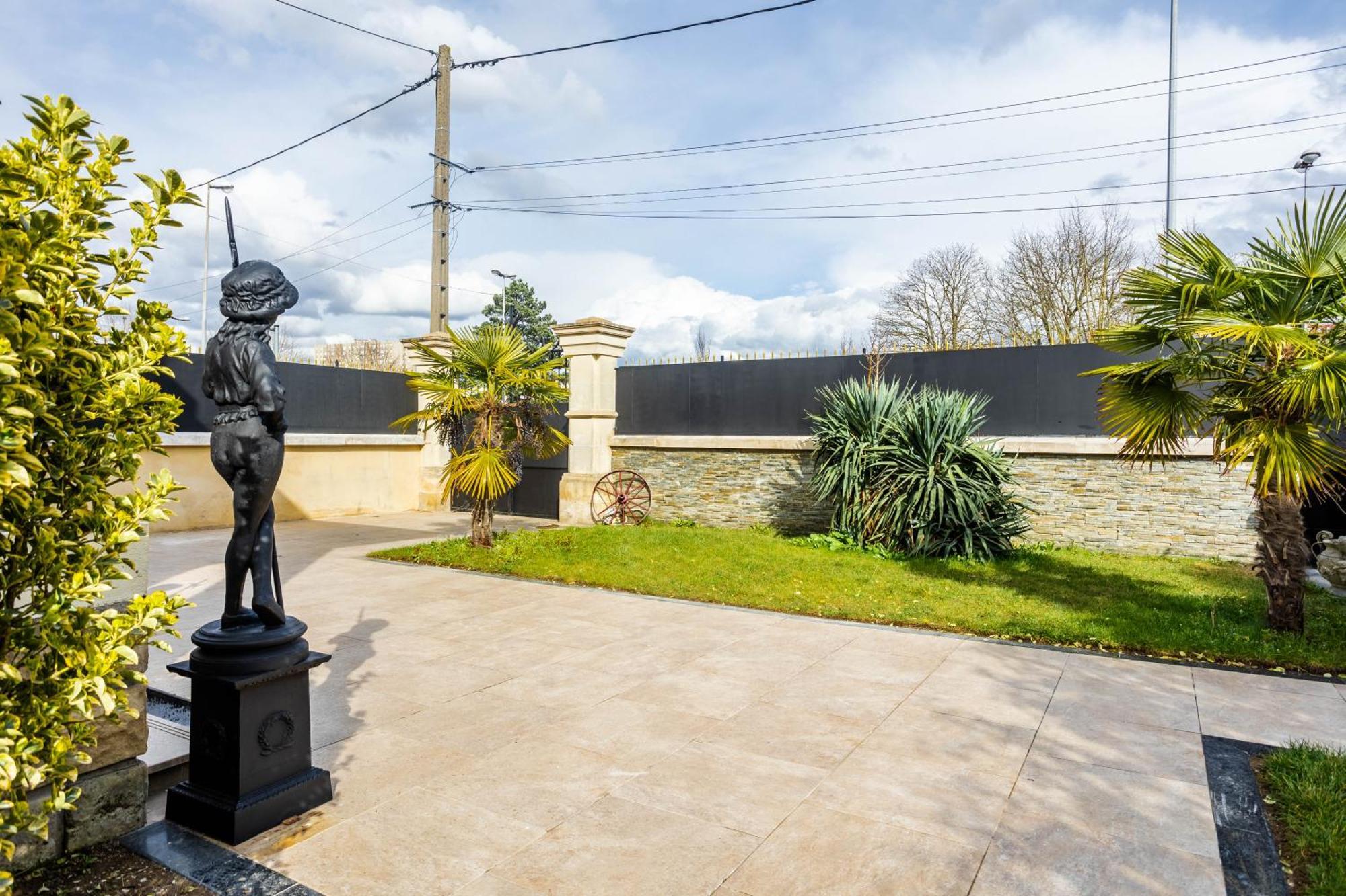 Studio Paisible Proche De Paris Et Disneyland Neuilly-sur-Marne Extérieur photo